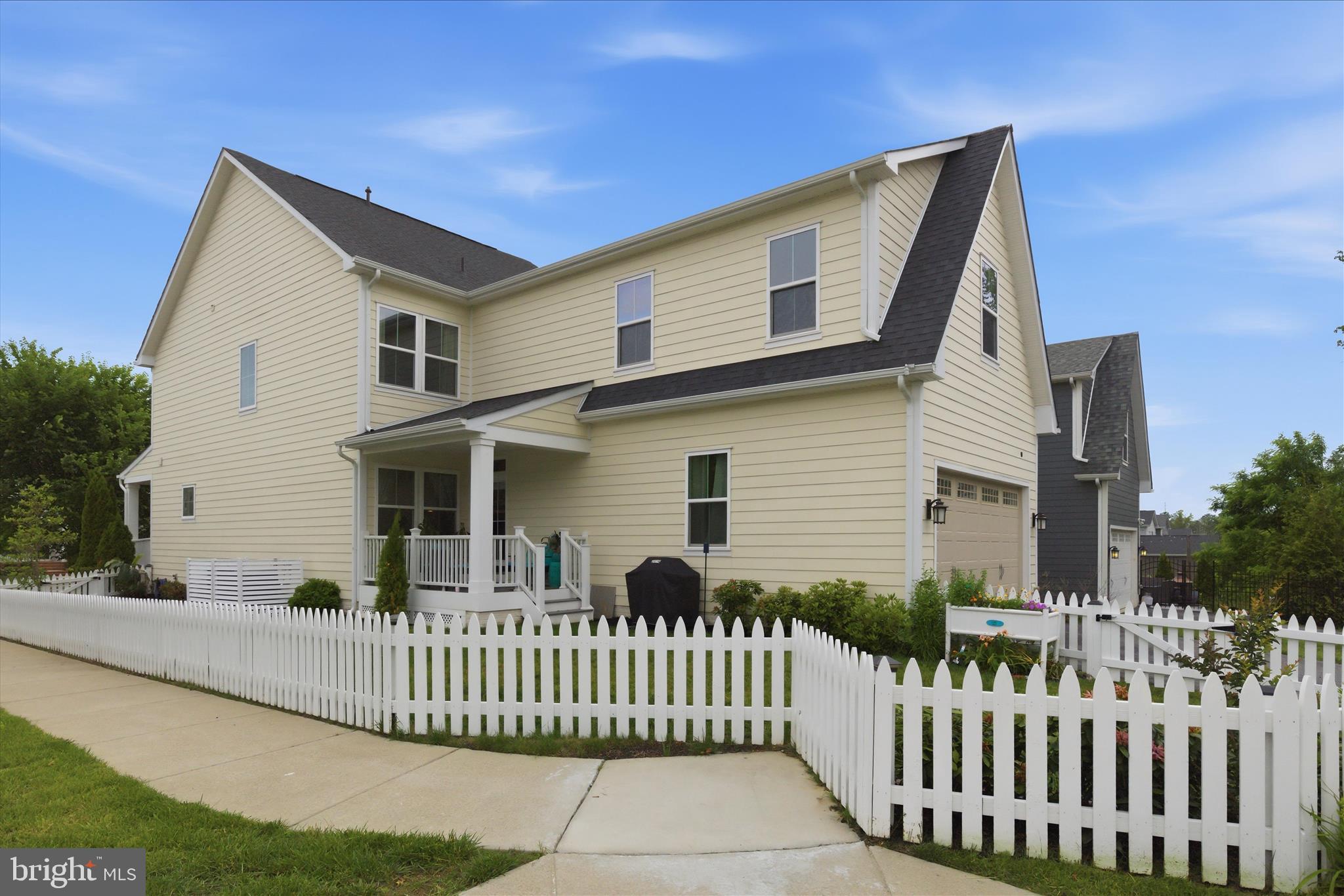 POTOMAC SHORES - Residential