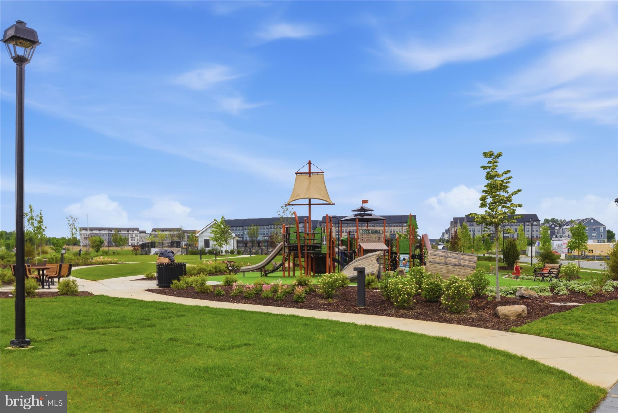 POTOMAC SHORES - Residential