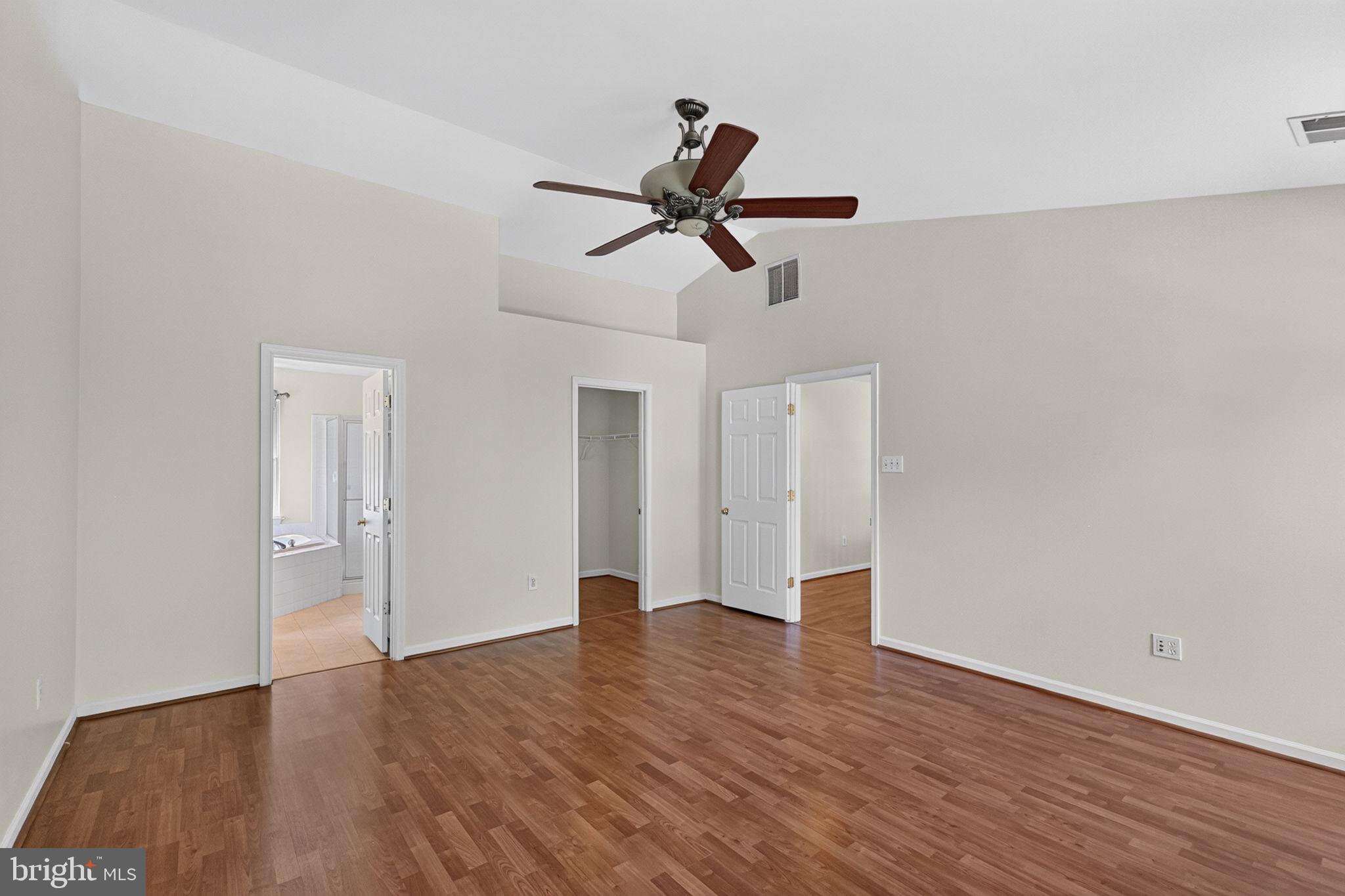 SENECA PARK NORTH - Residential