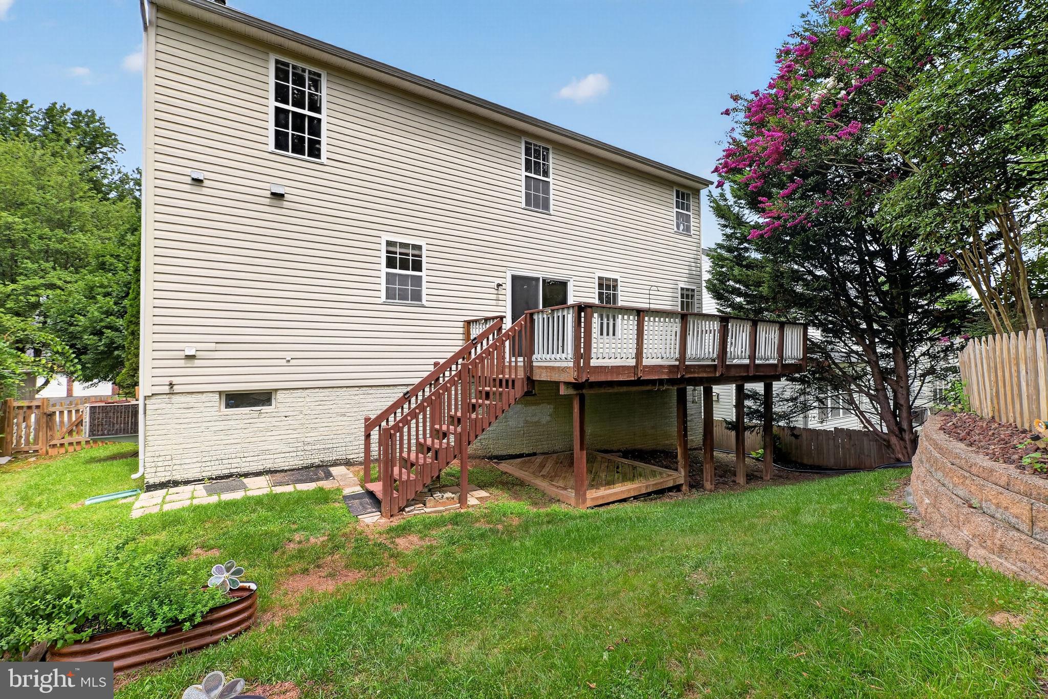 SENECA PARK NORTH - Residential