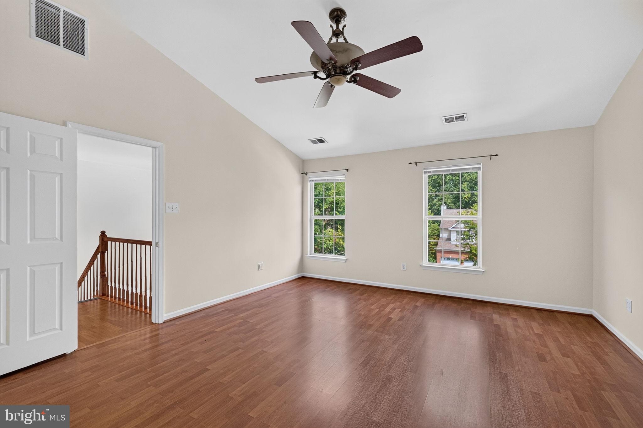 SENECA PARK NORTH - Residential