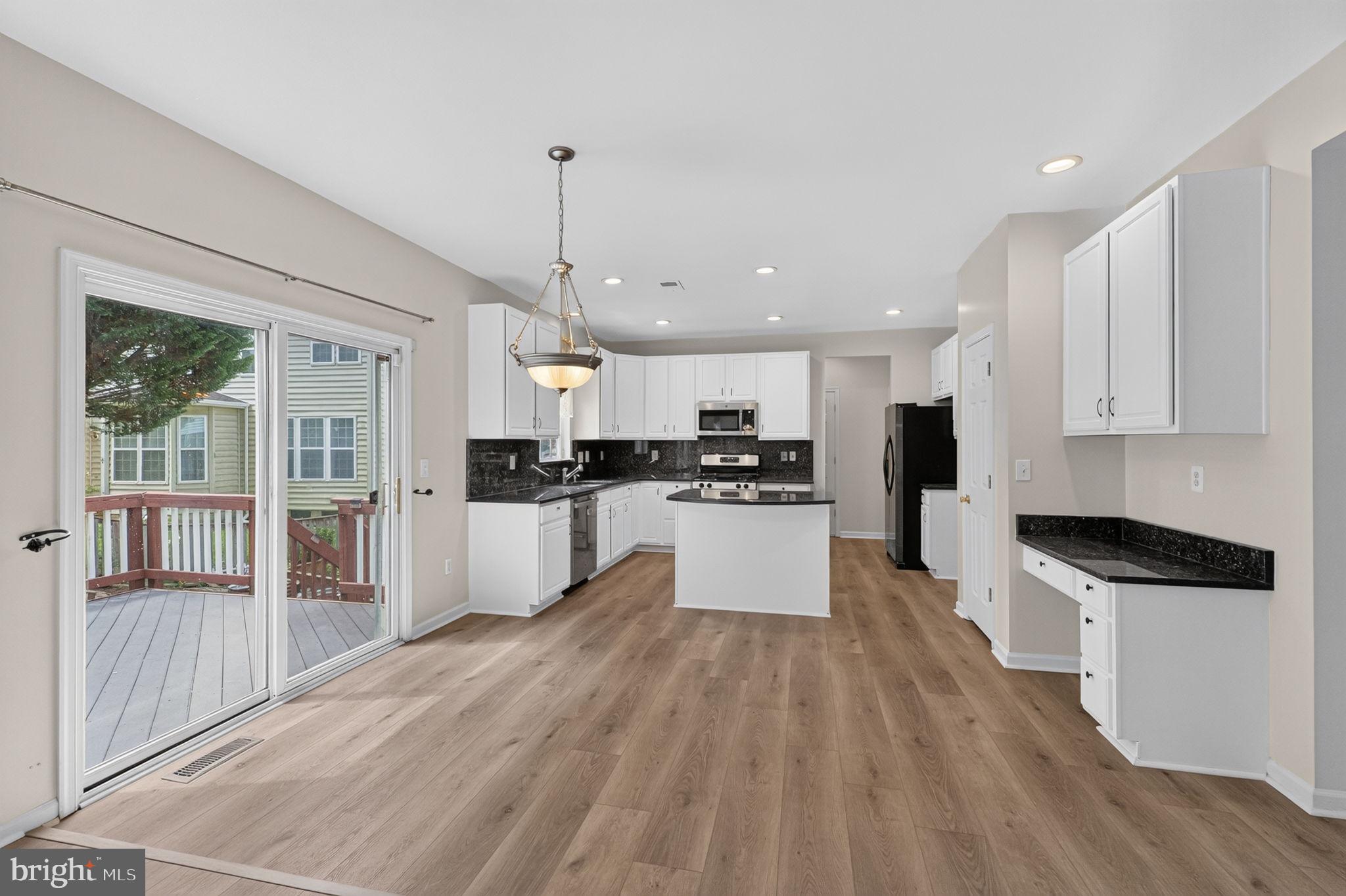 SENECA PARK NORTH - Residential