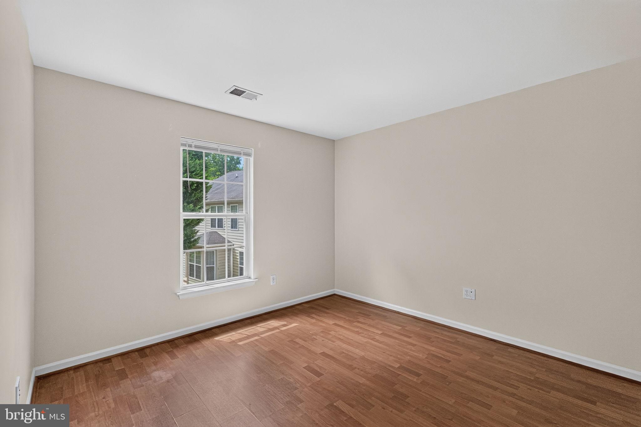 SENECA PARK NORTH - Residential