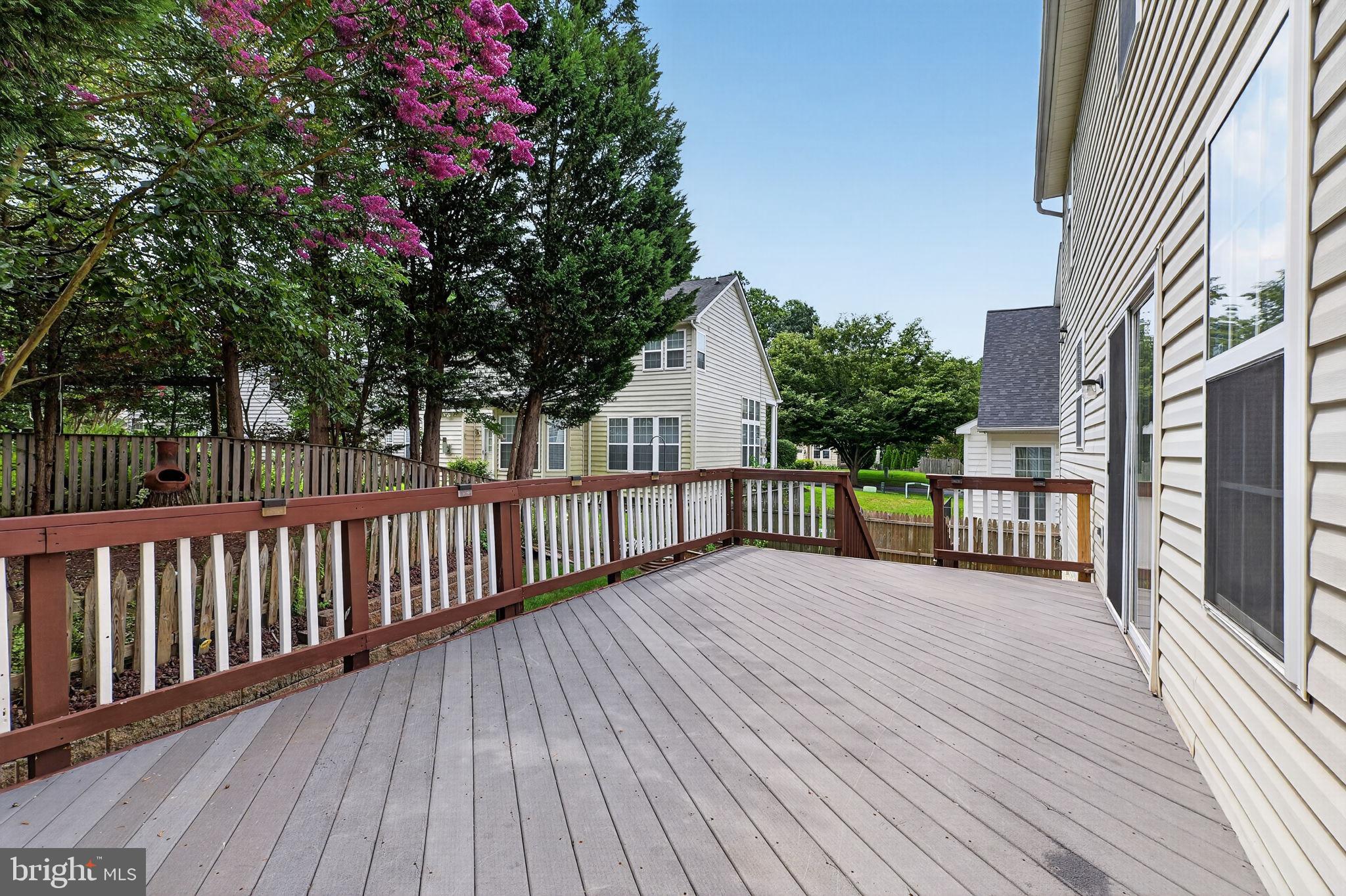 SENECA PARK NORTH - Residential