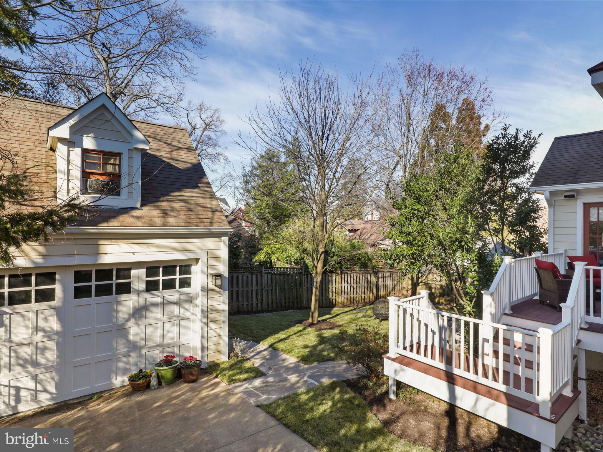 LYON PARK - Residential