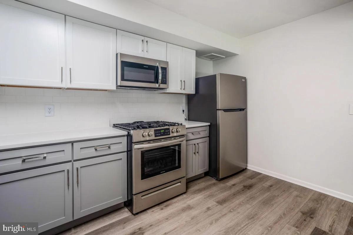 ROCKVILLE - Residential Lease