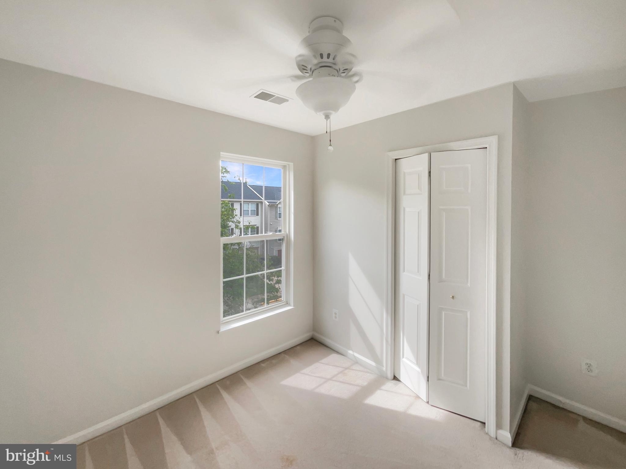 CENTRE RIDGE - Residential