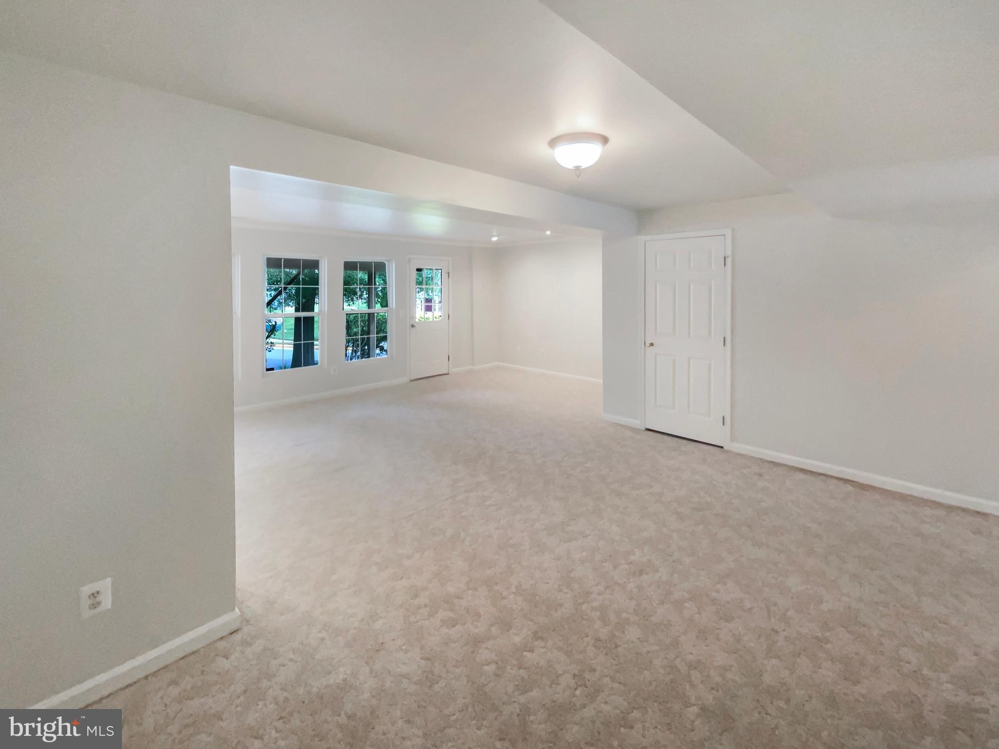 CENTRE RIDGE - Residential