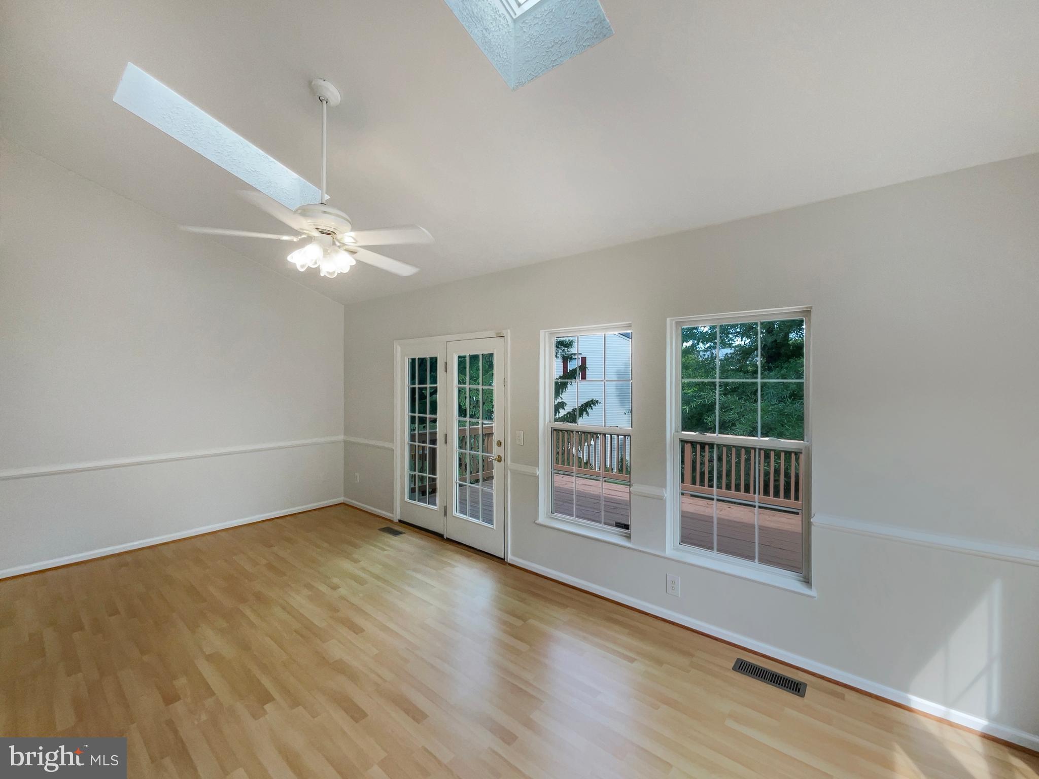 CENTRE RIDGE - Residential