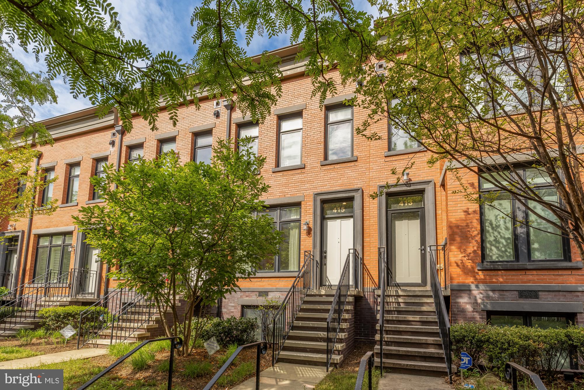 CAPITOL HILL - Residential