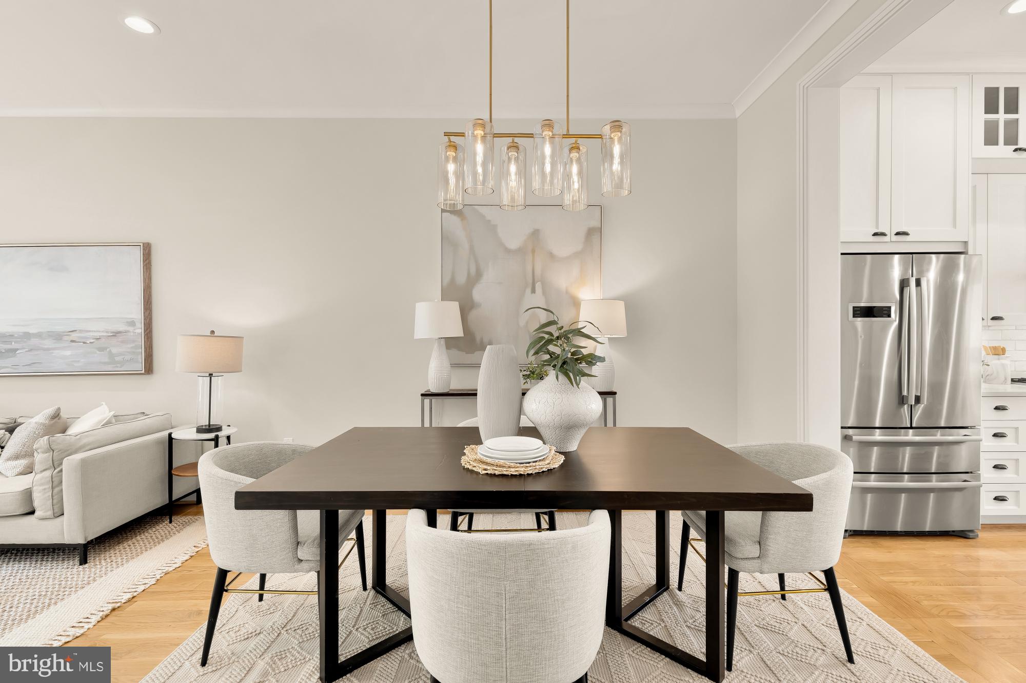 CAPITOL HILL - Residential