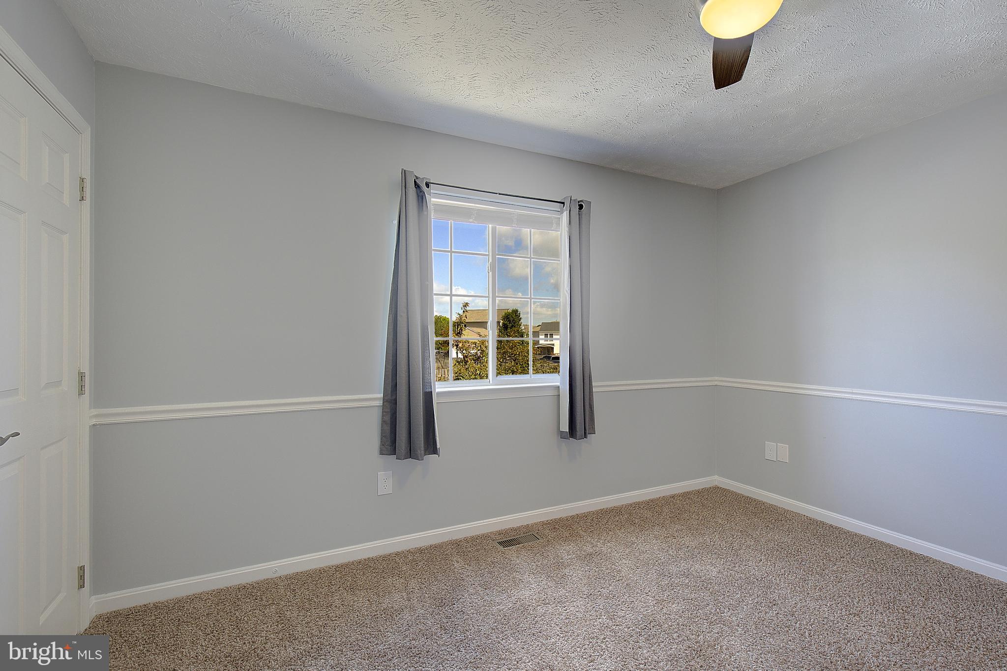 HICKORY HILLS - Residential
