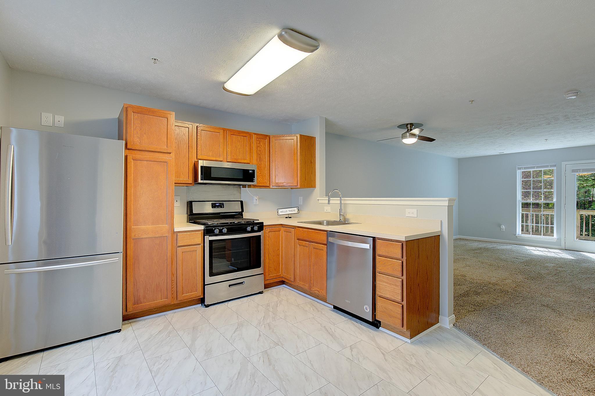HICKORY HILLS - Residential
