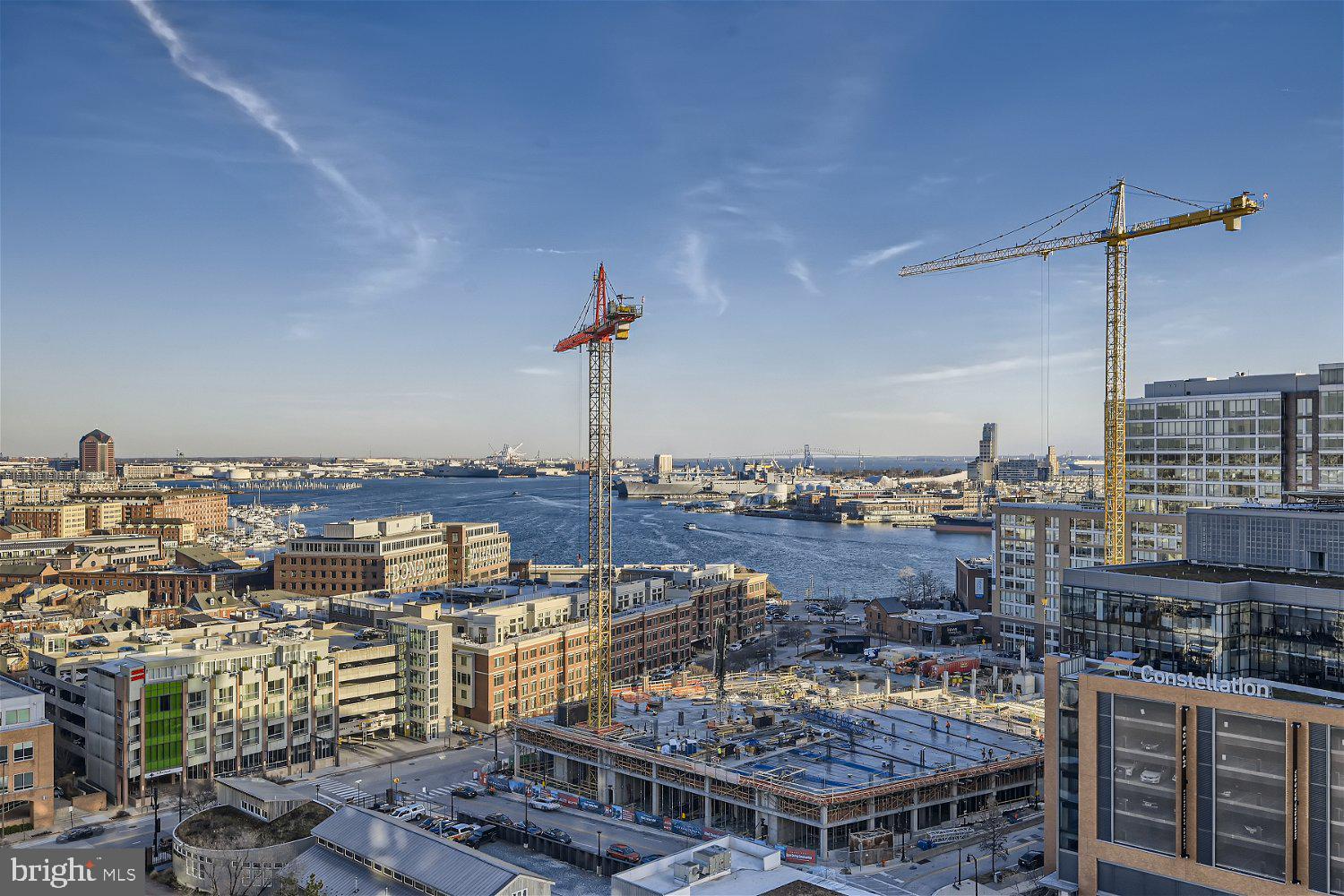 HARBOR EAST - Residential
