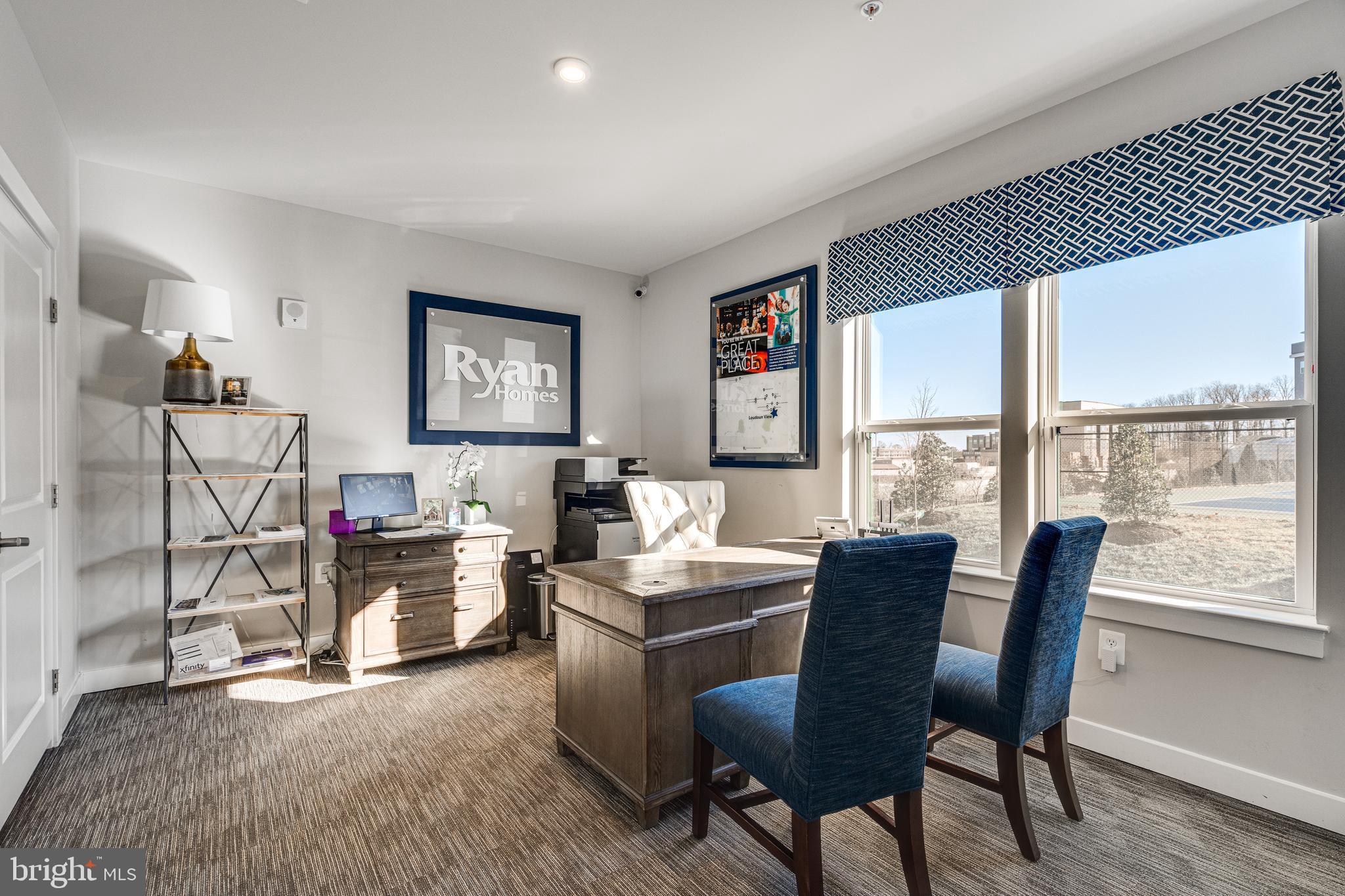 LOUDOUN VIEW CONDO FLATS - Residential Lease