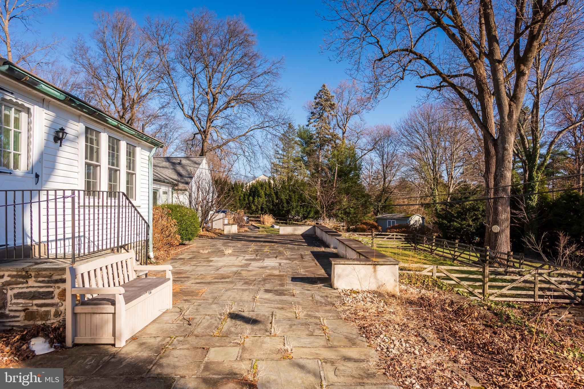 BRYN MAWR - Residential