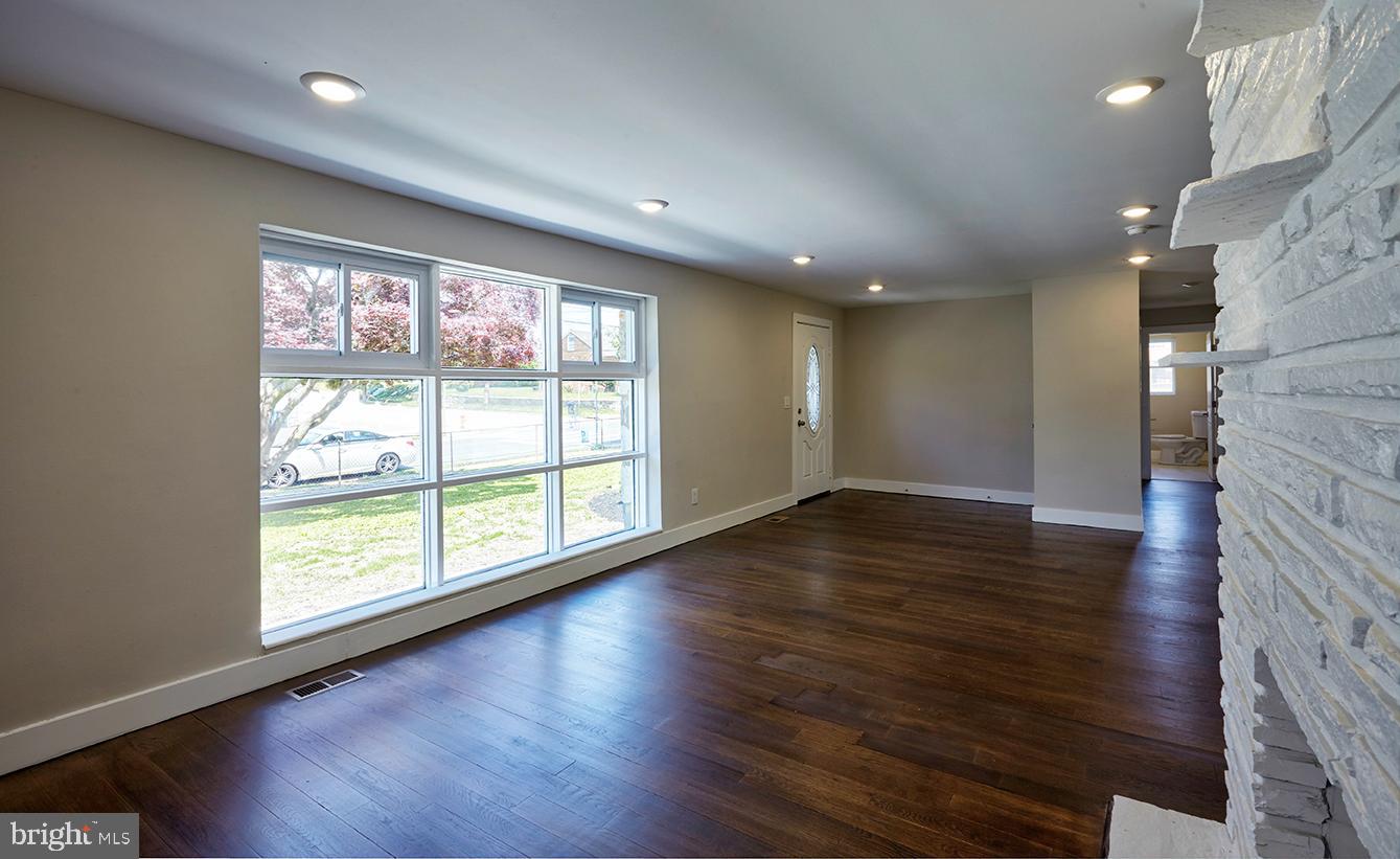 EAST MT AIRY - Residential