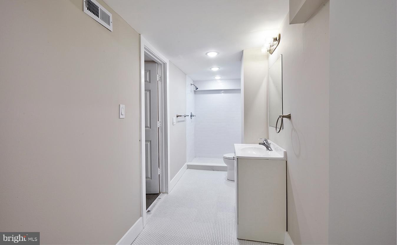 EAST MT AIRY - Residential
