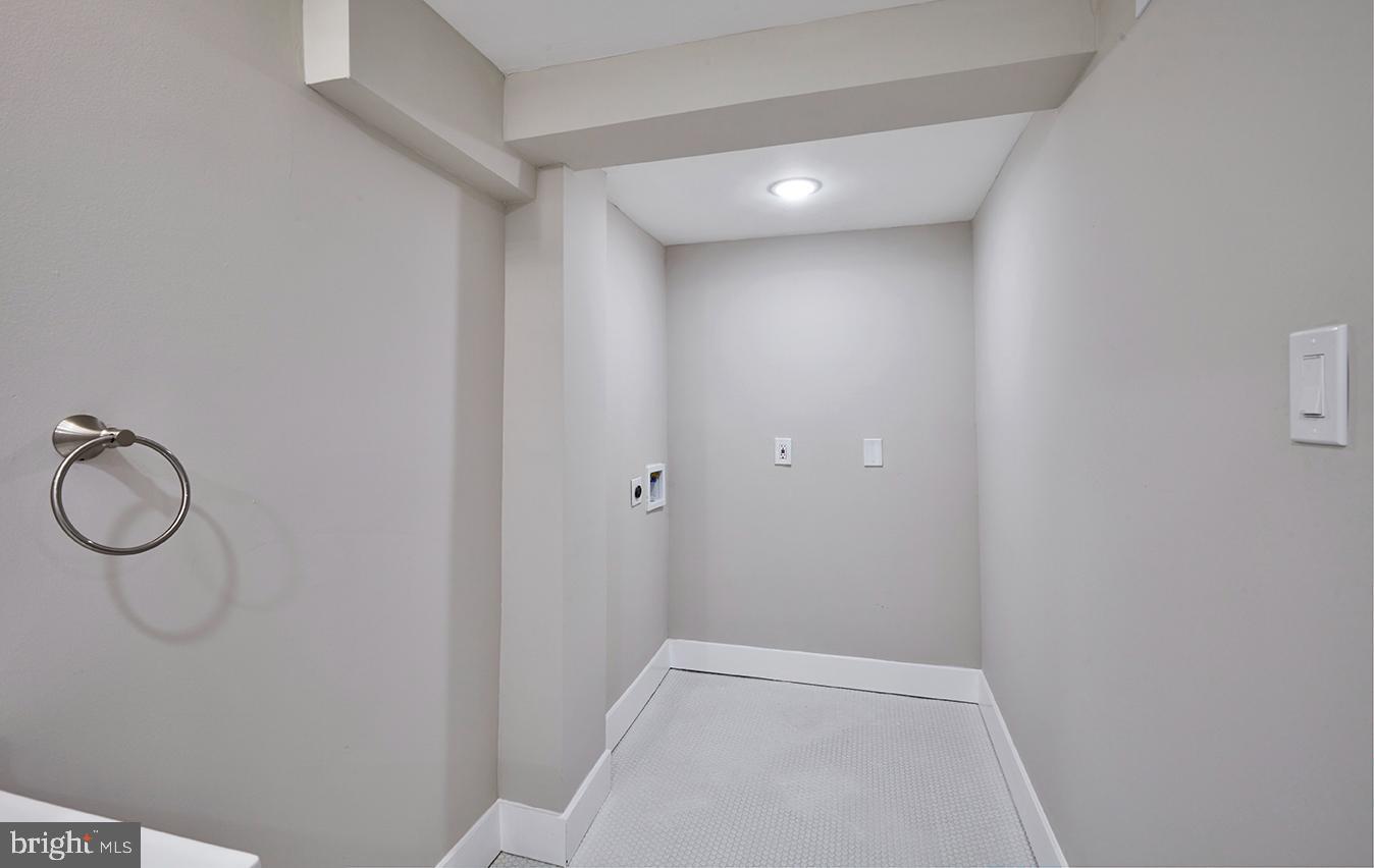 EAST MT AIRY - Residential