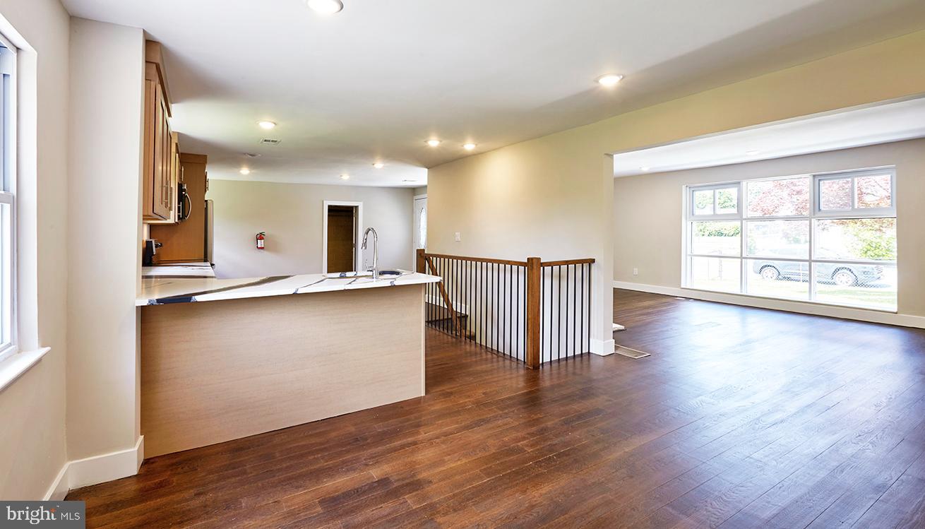 EAST MT AIRY - Residential