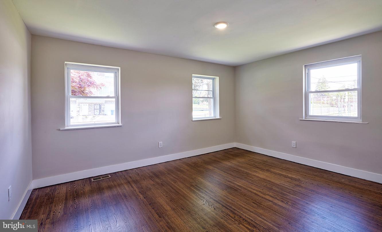 EAST MT AIRY - Residential