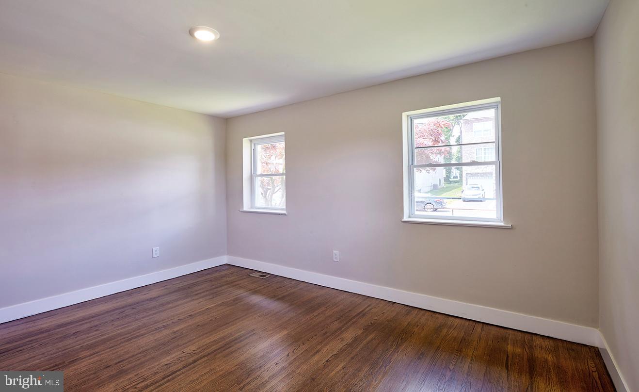 EAST MT AIRY - Residential