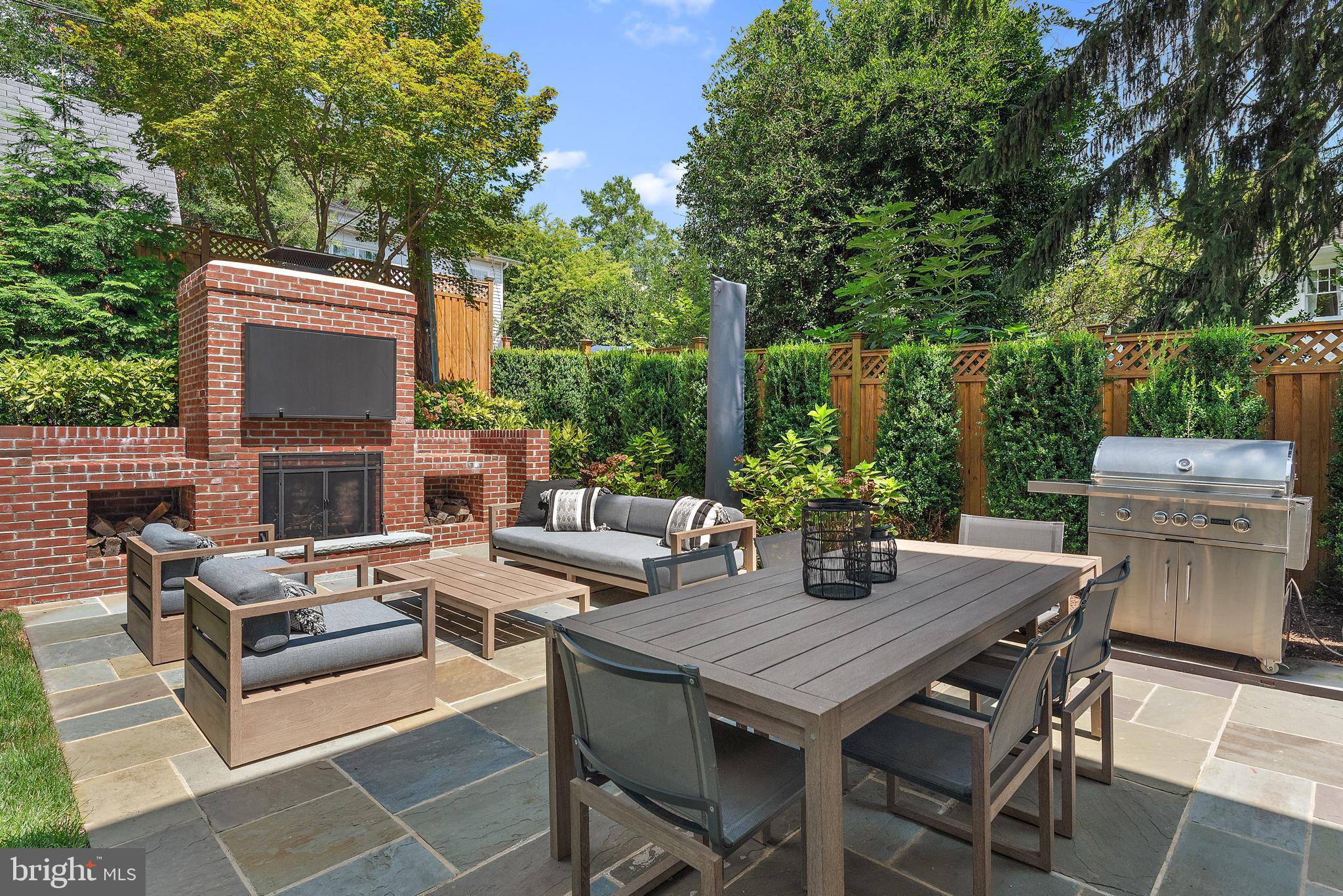 MURRAY HILL - Residential