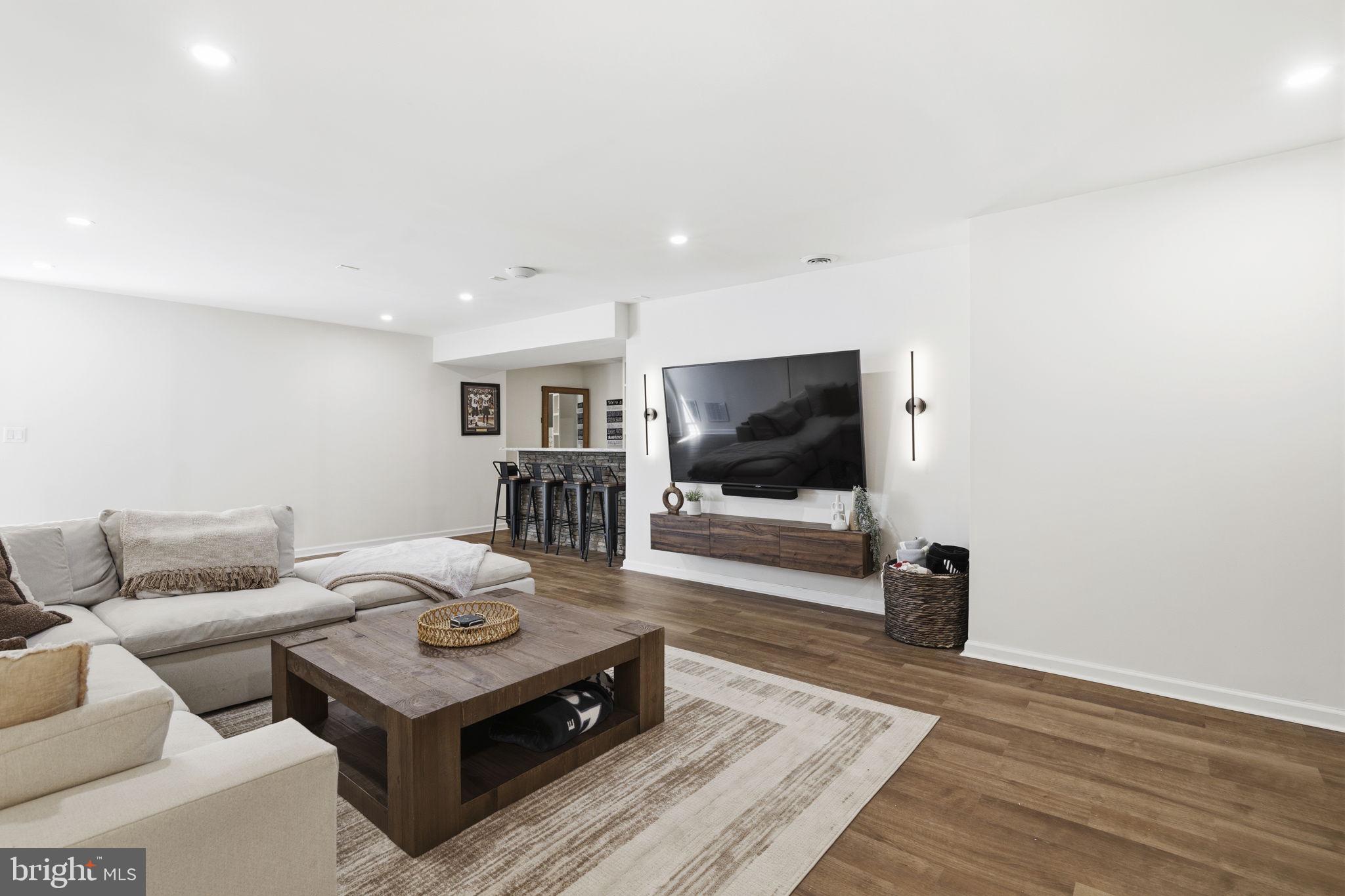 GLEN ELYN - Residential