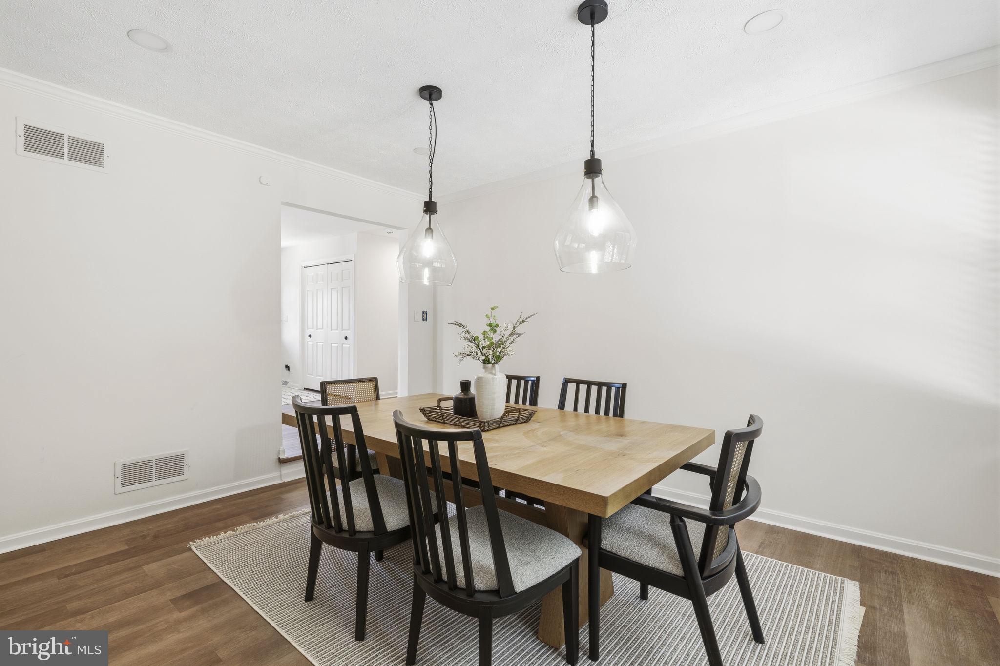 GLEN ELYN - Residential