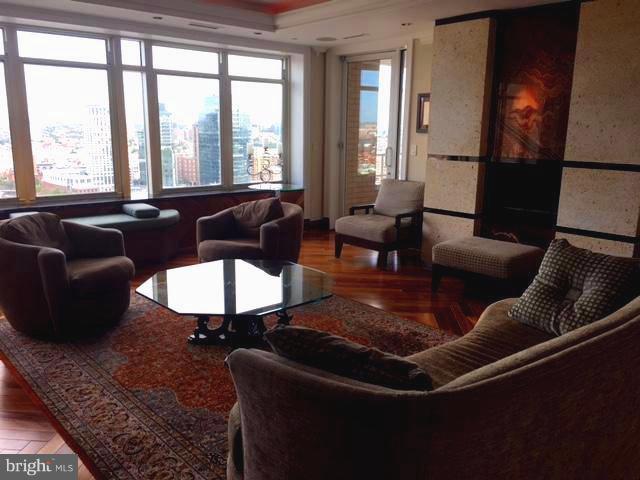 HARBORVIEW - Residential Lease