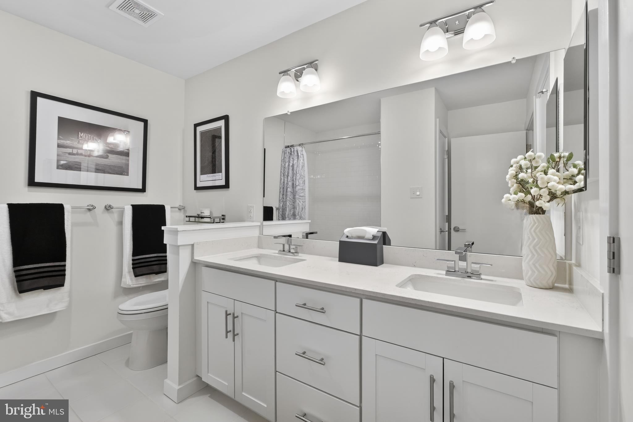 RIVER PLACE - Residential