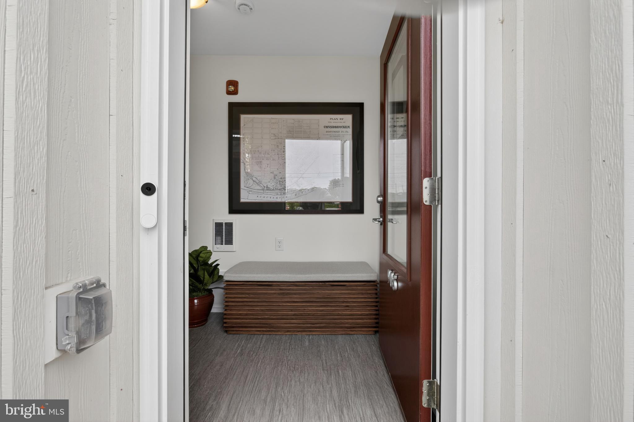 RIVER PLACE - Residential