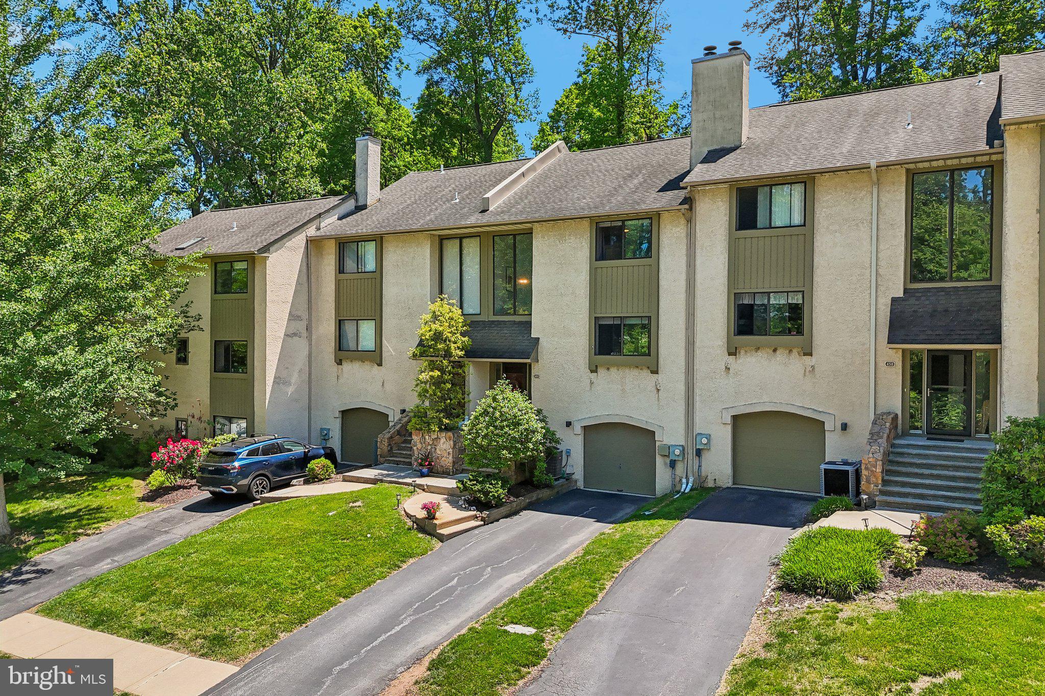 LYNETREE - Residential