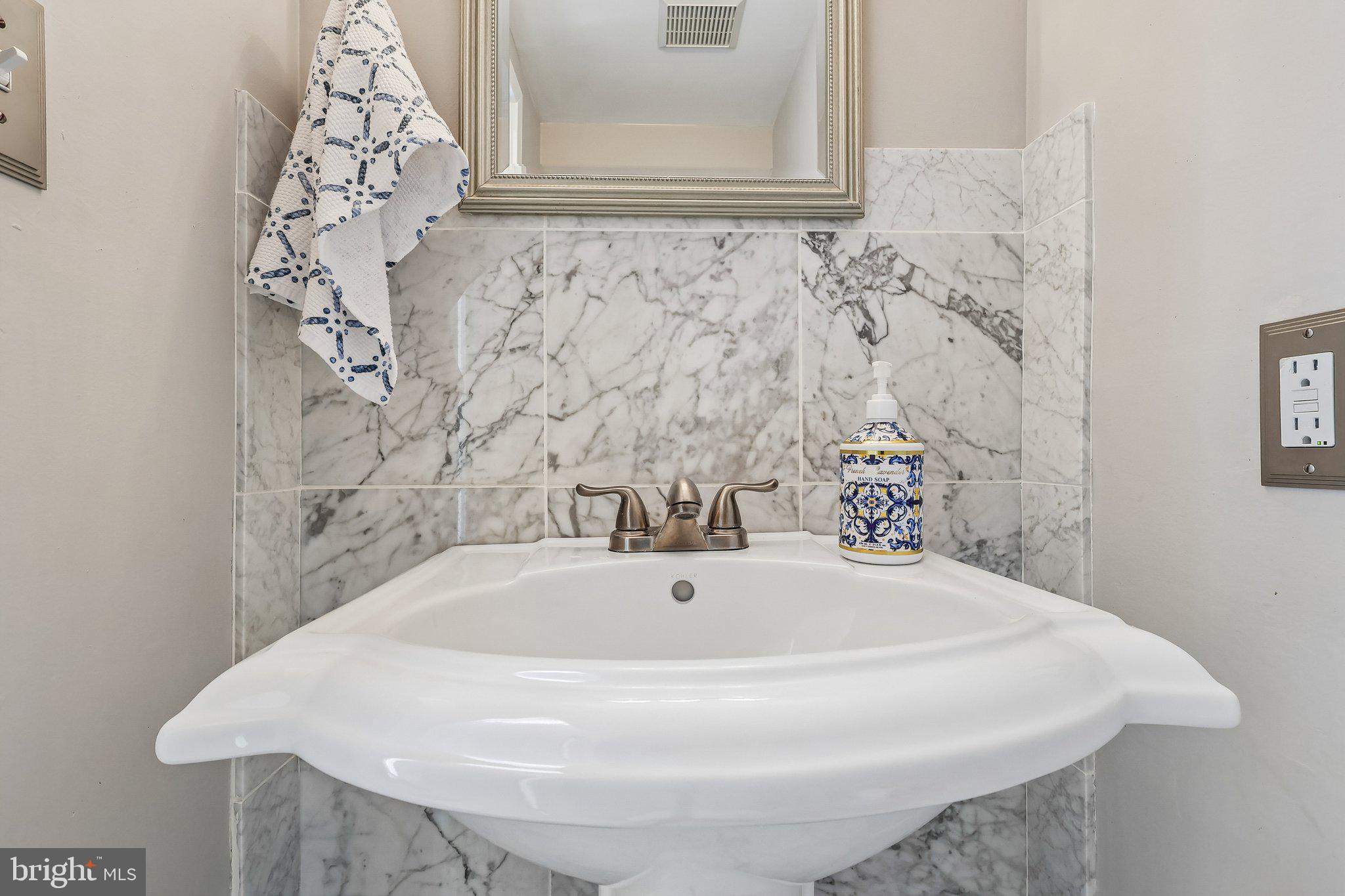 LYNETREE - Residential