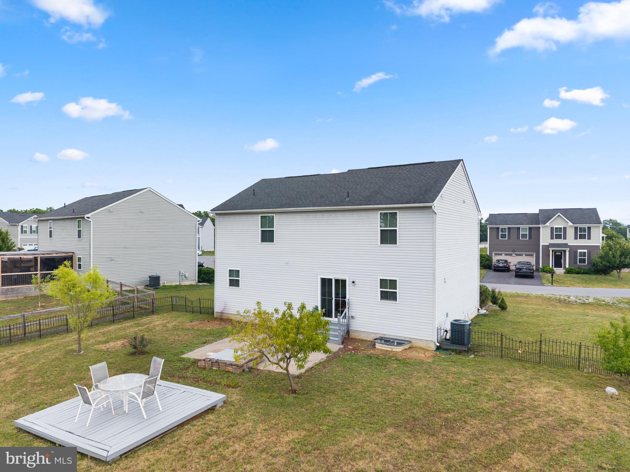 CHANDLERS GLEN - Residential