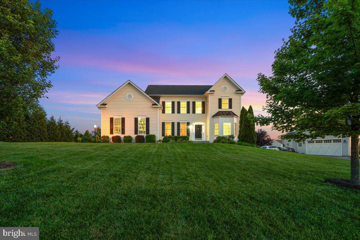 ROYAL OAKS - Residential