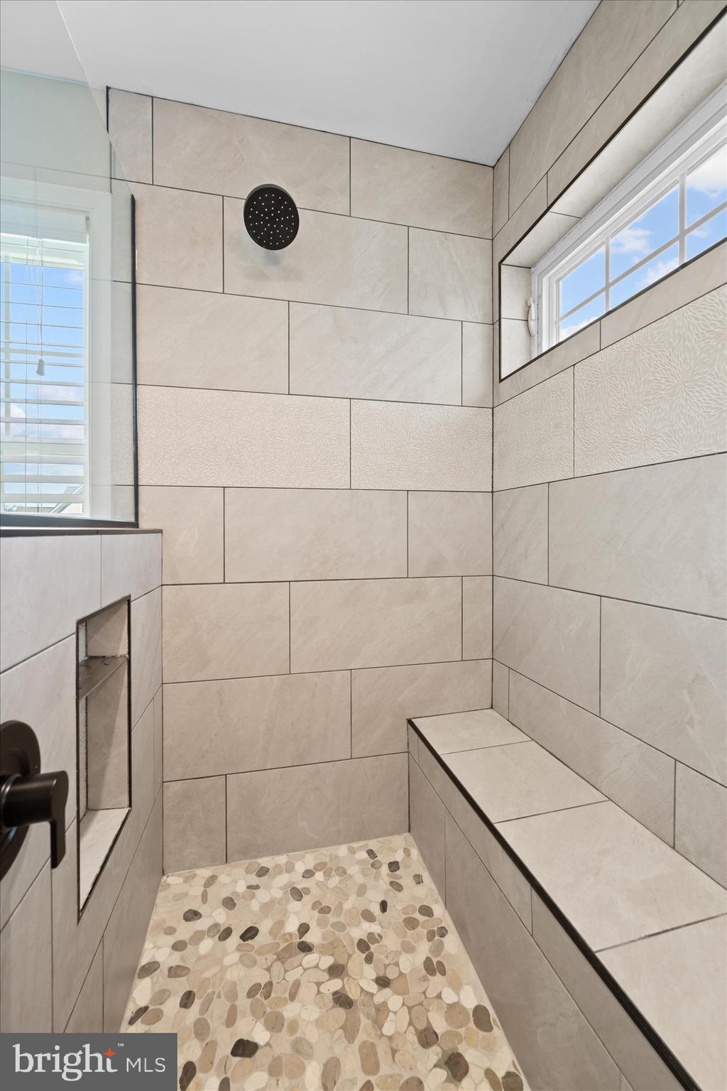 ROYAL OAKS - Residential