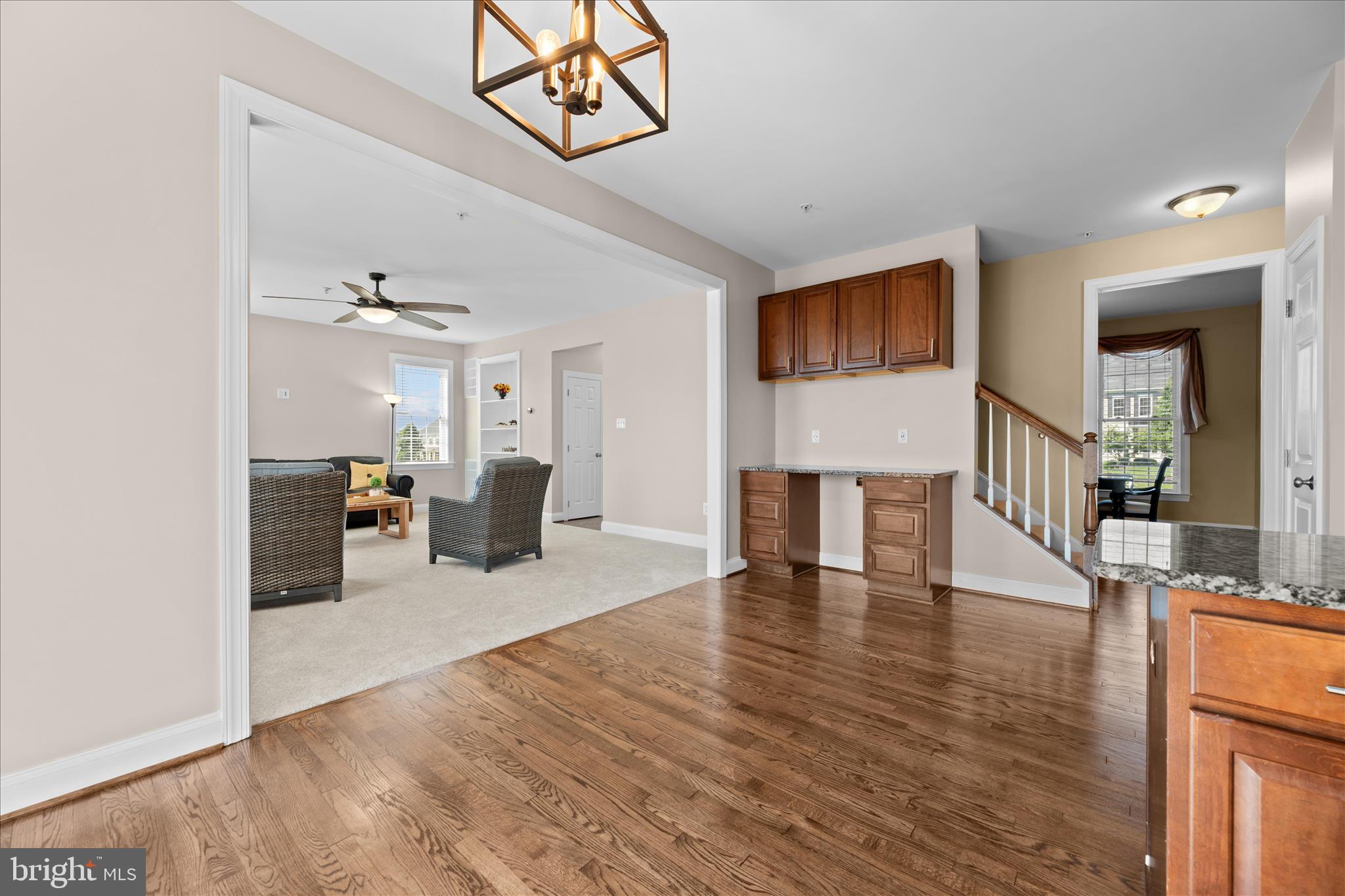ROYAL OAKS - Residential