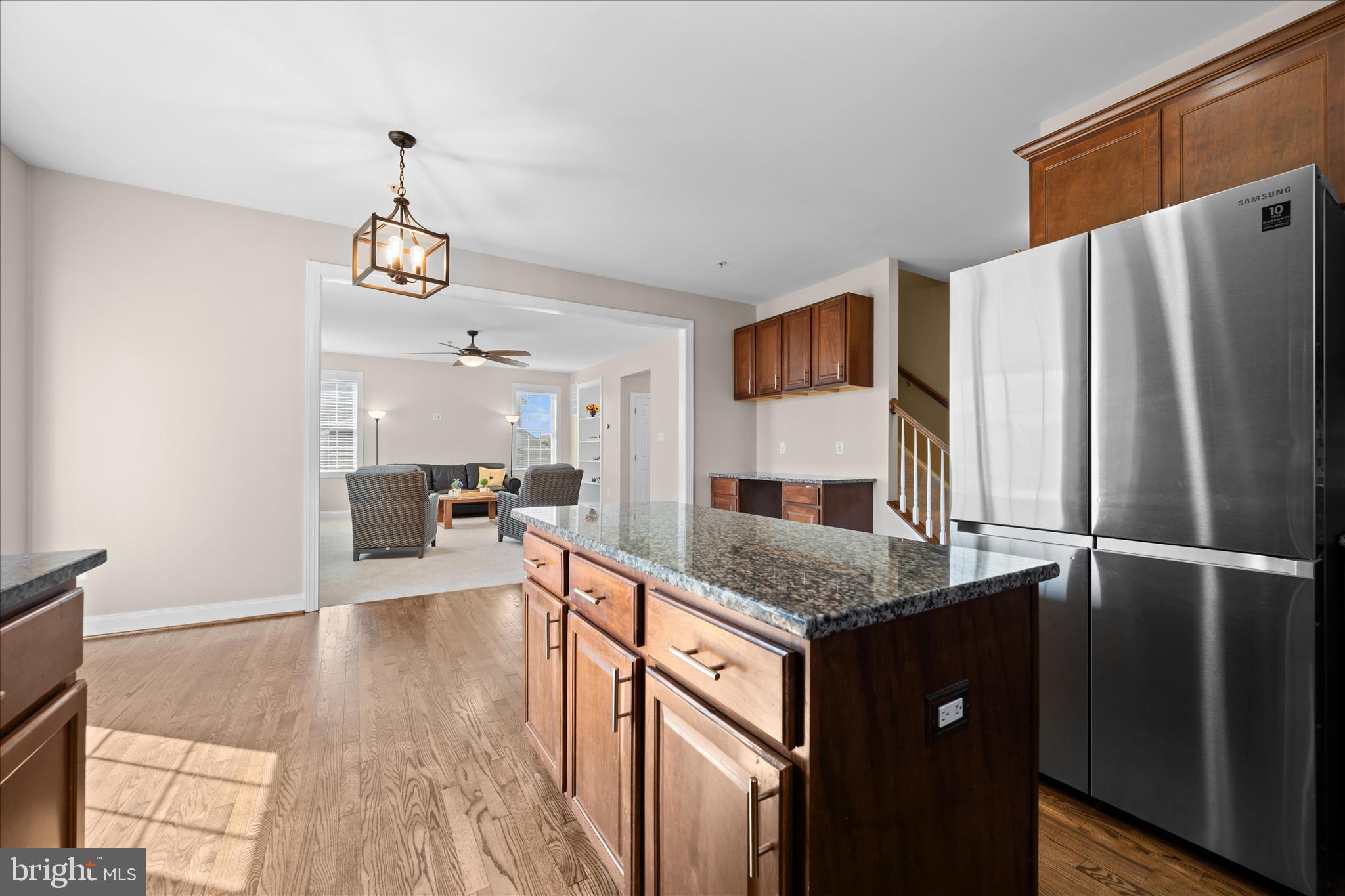 ROYAL OAKS - Residential