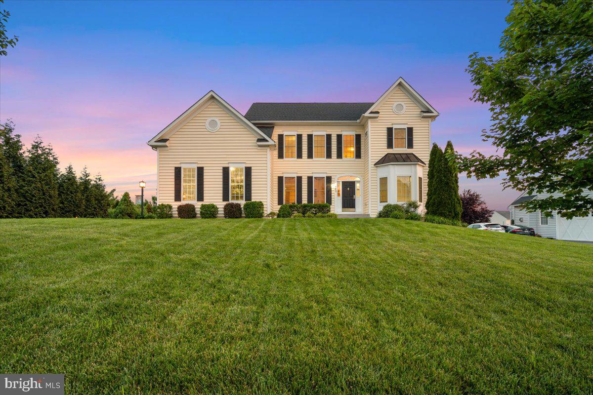 ROYAL OAKS - Residential