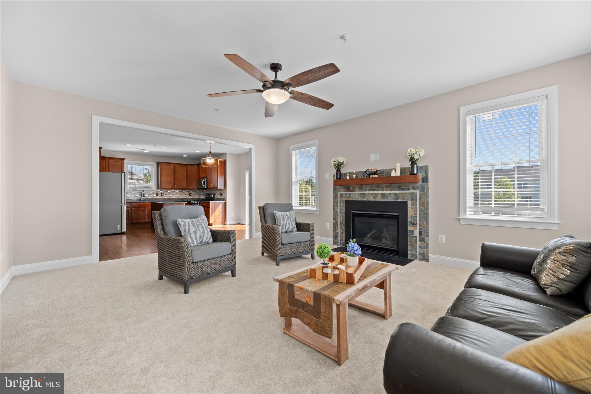 ROYAL OAKS - Residential