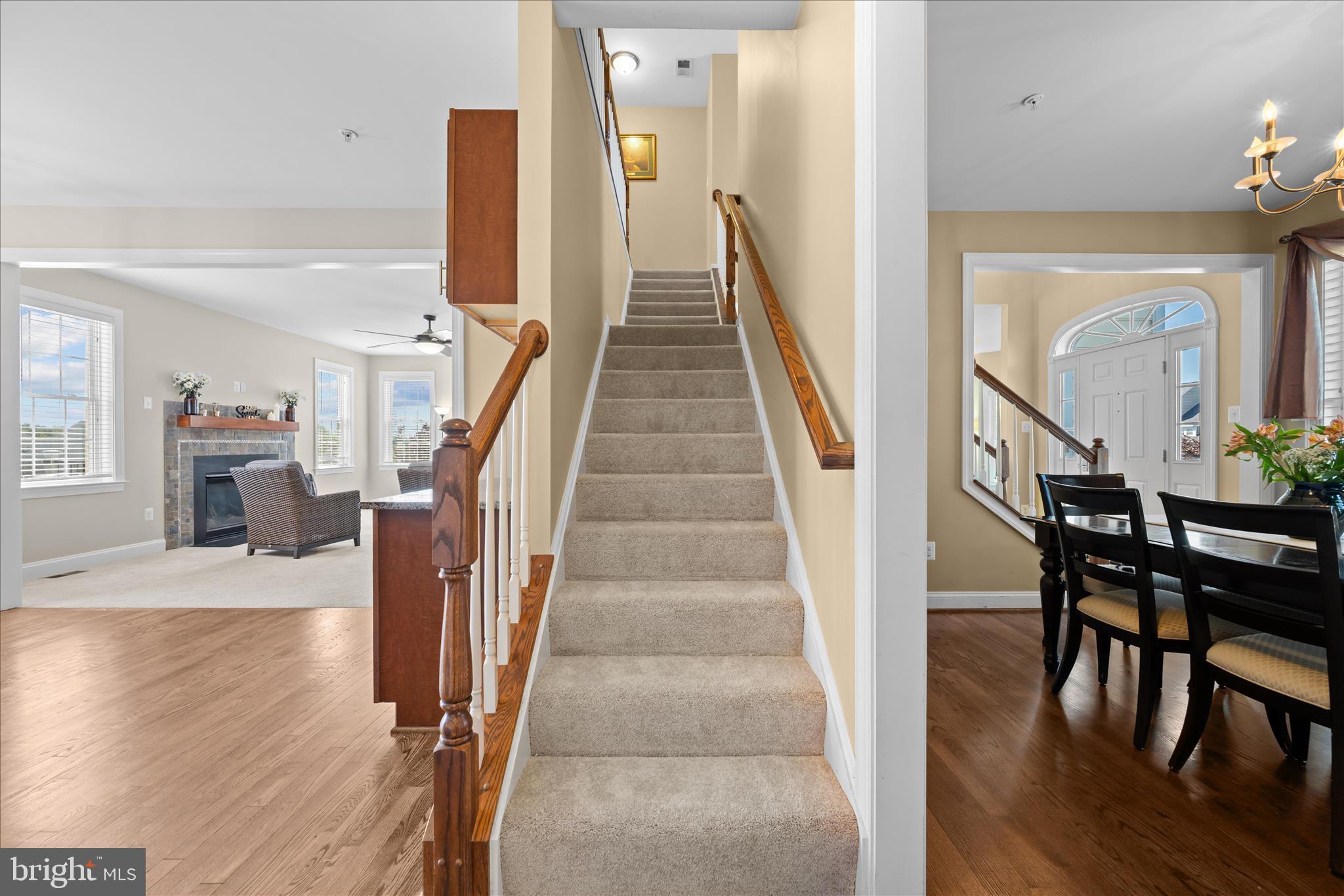 ROYAL OAKS - Residential