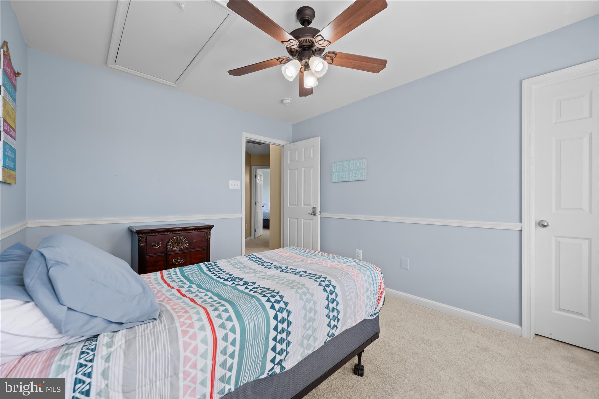 ROYAL OAKS - Residential