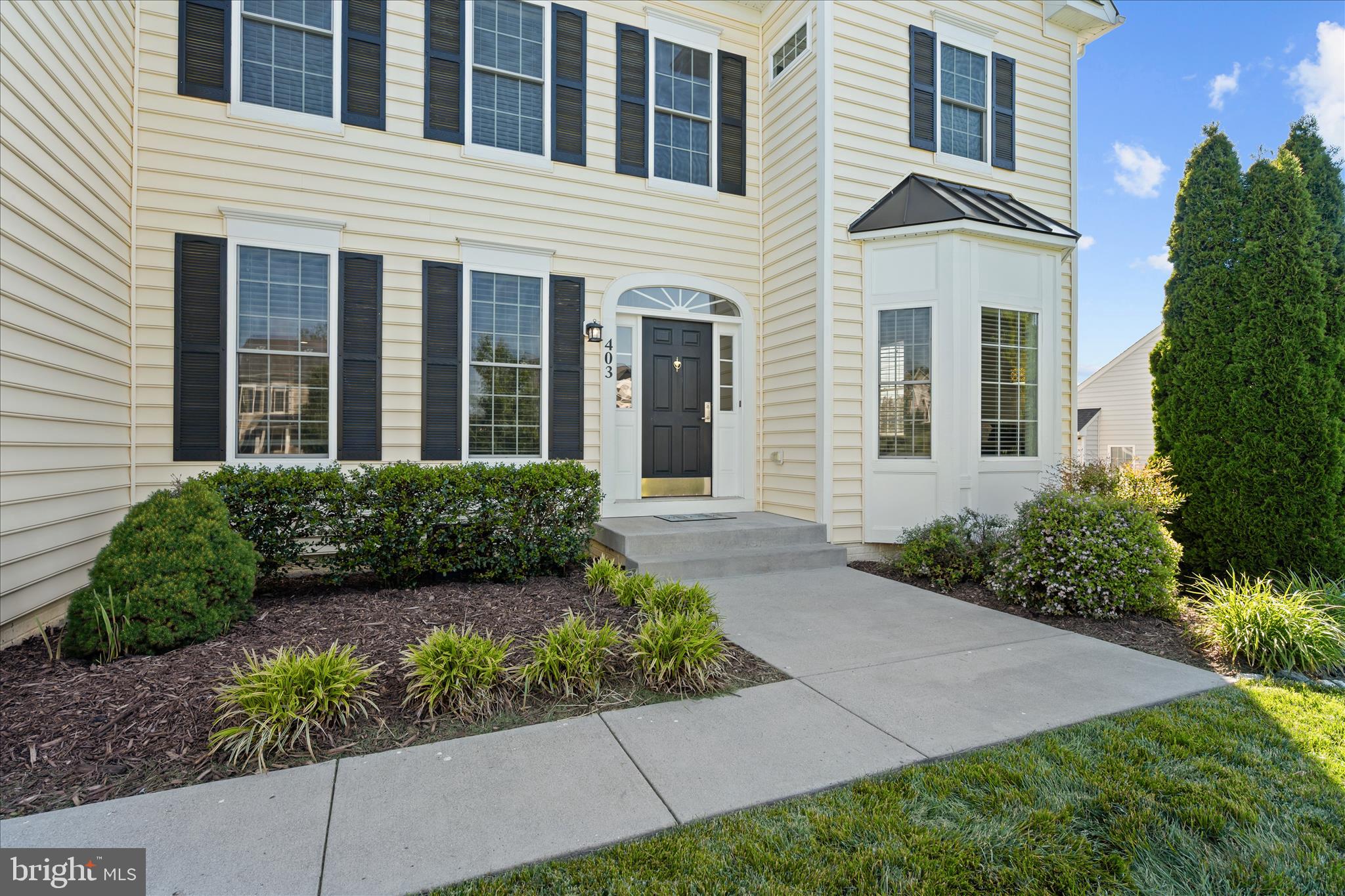 ROYAL OAKS - Residential