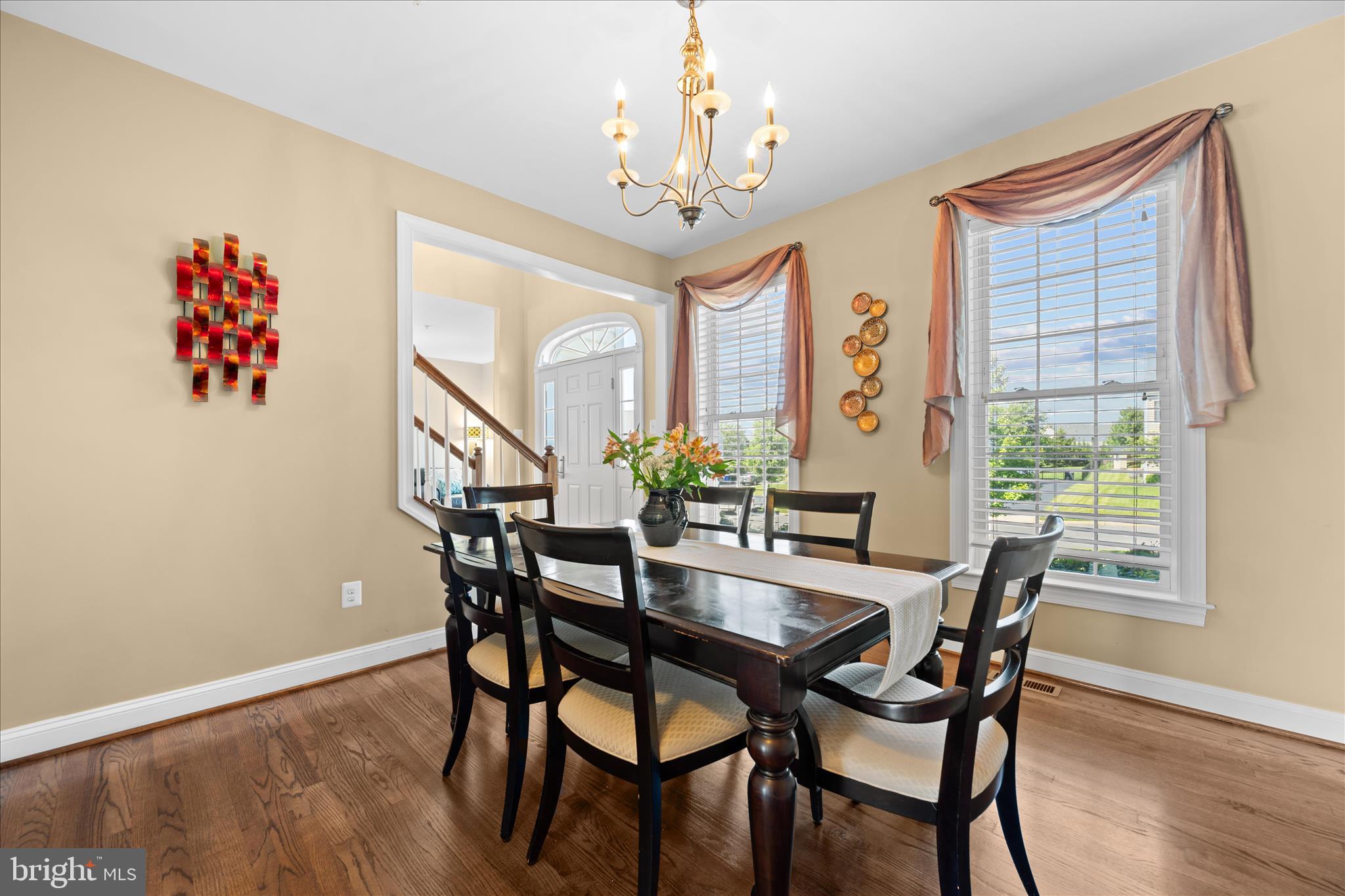 ROYAL OAKS - Residential