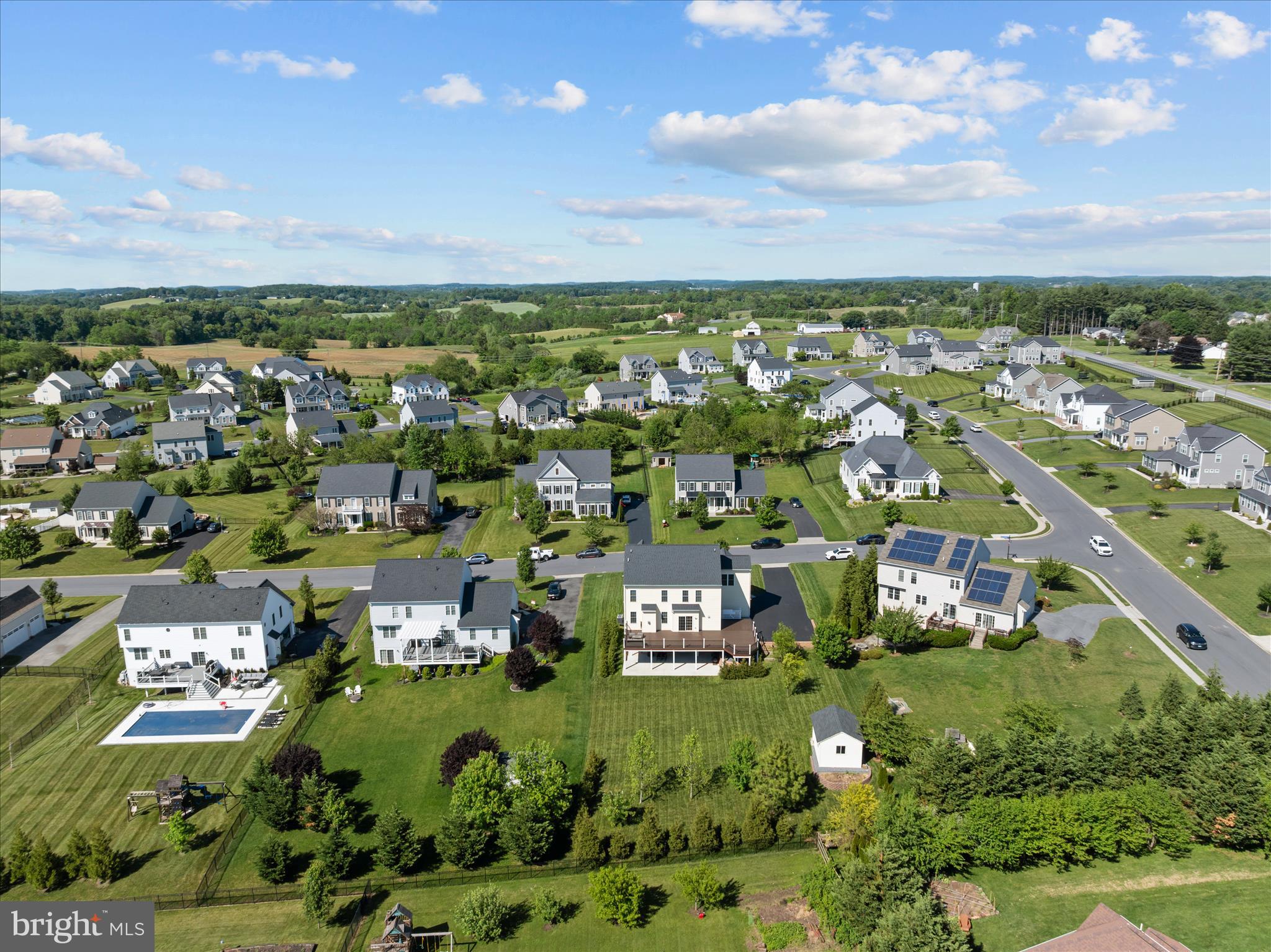 ROYAL OAKS - Residential
