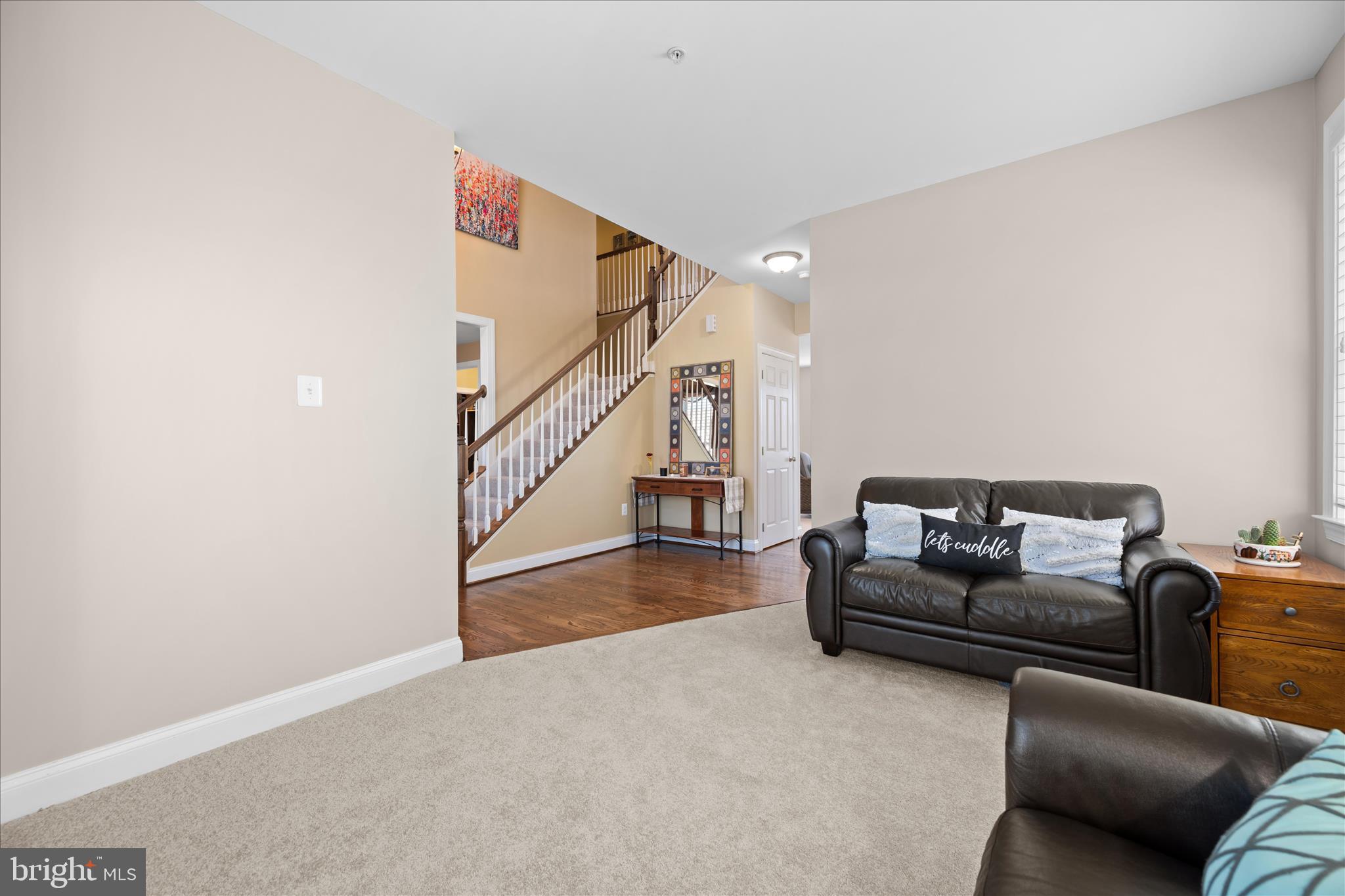 ROYAL OAKS - Residential