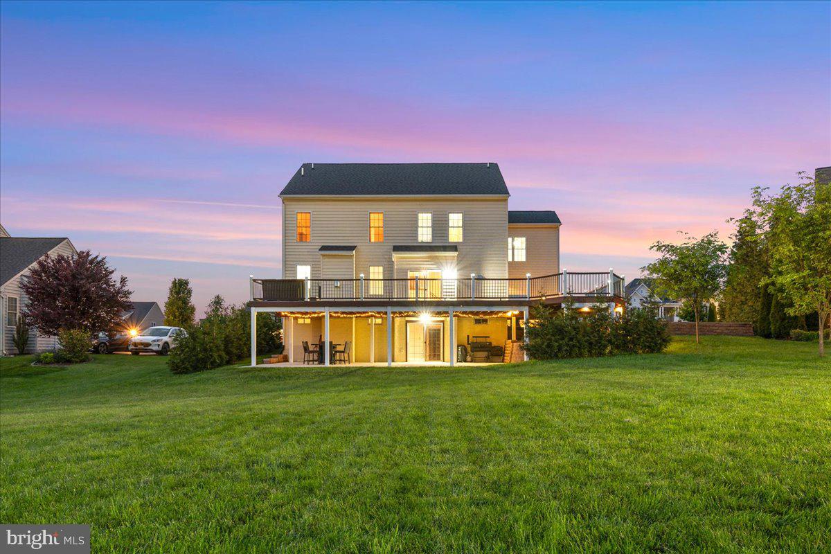 ROYAL OAKS - Residential