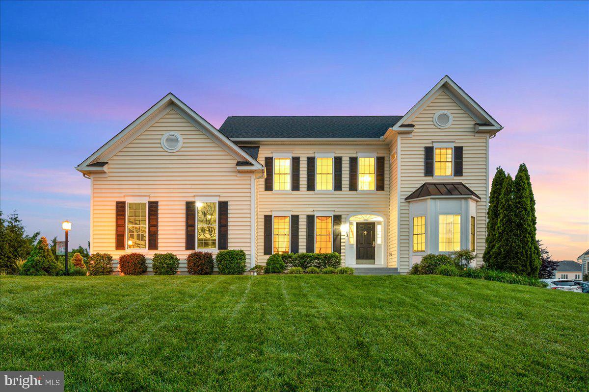 ROYAL OAKS - Residential