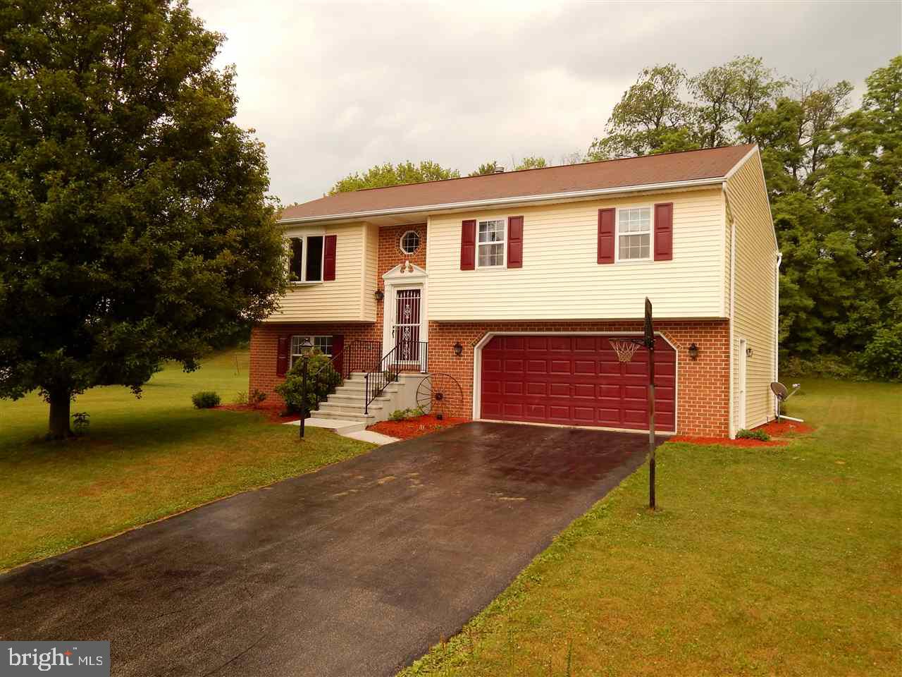 DAIRYLAND ESTATES - Residential